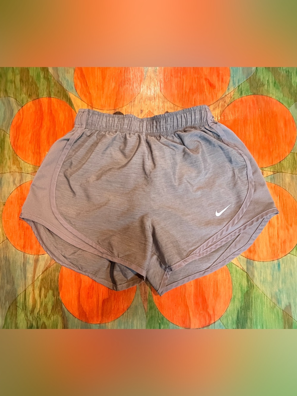 NIKE DRI-FIT Women Size-XS Gray Running Athletic Shorts Lined Lightweight Drawst